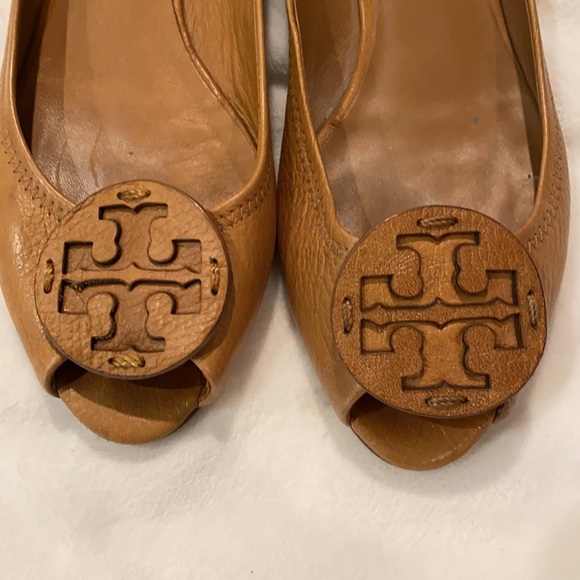 Tory Burch Wedge - Picture 4 of 11